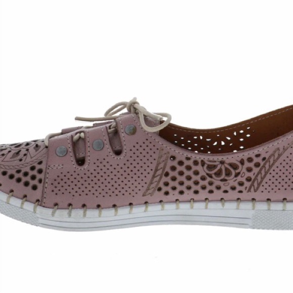 NWOT Biza Petra - Picture 2 of 9